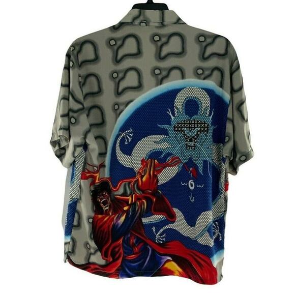 J/E/T Shirt Men's Size Medium Streetwear Multicolor Graphics Buttons Casual Top - Picture 2 of 9